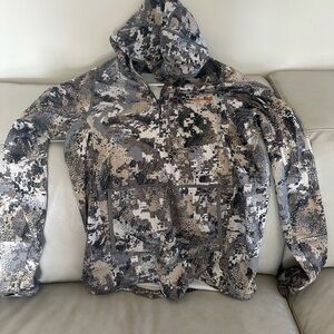 Sitka Fanatic Hoodie Mens Medium Tall